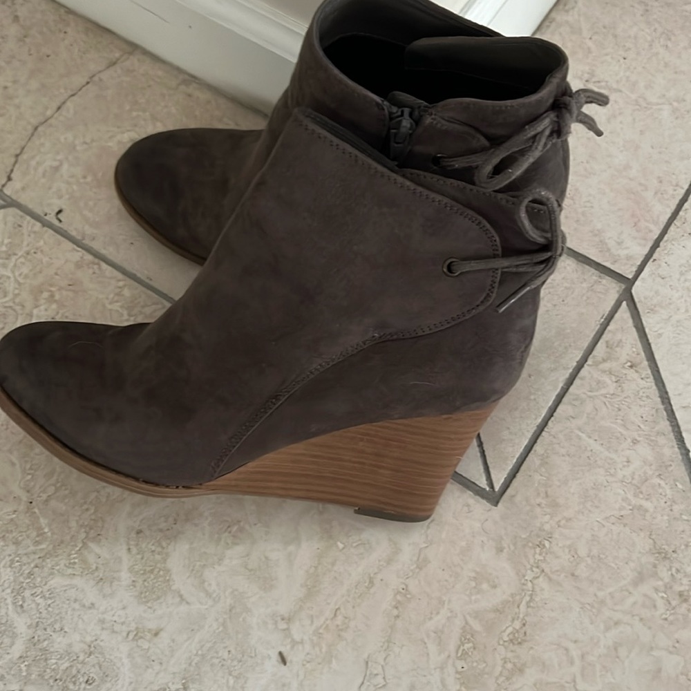 Ladies Wedge Boots